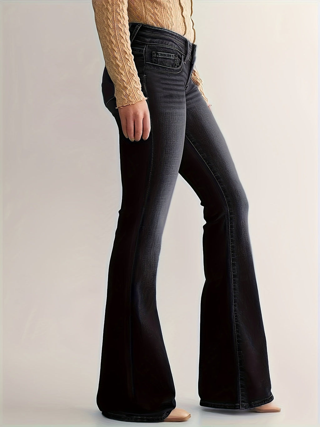Women’s Low-Rise Flared Jeans – Stretch Denim Bootcut Pants