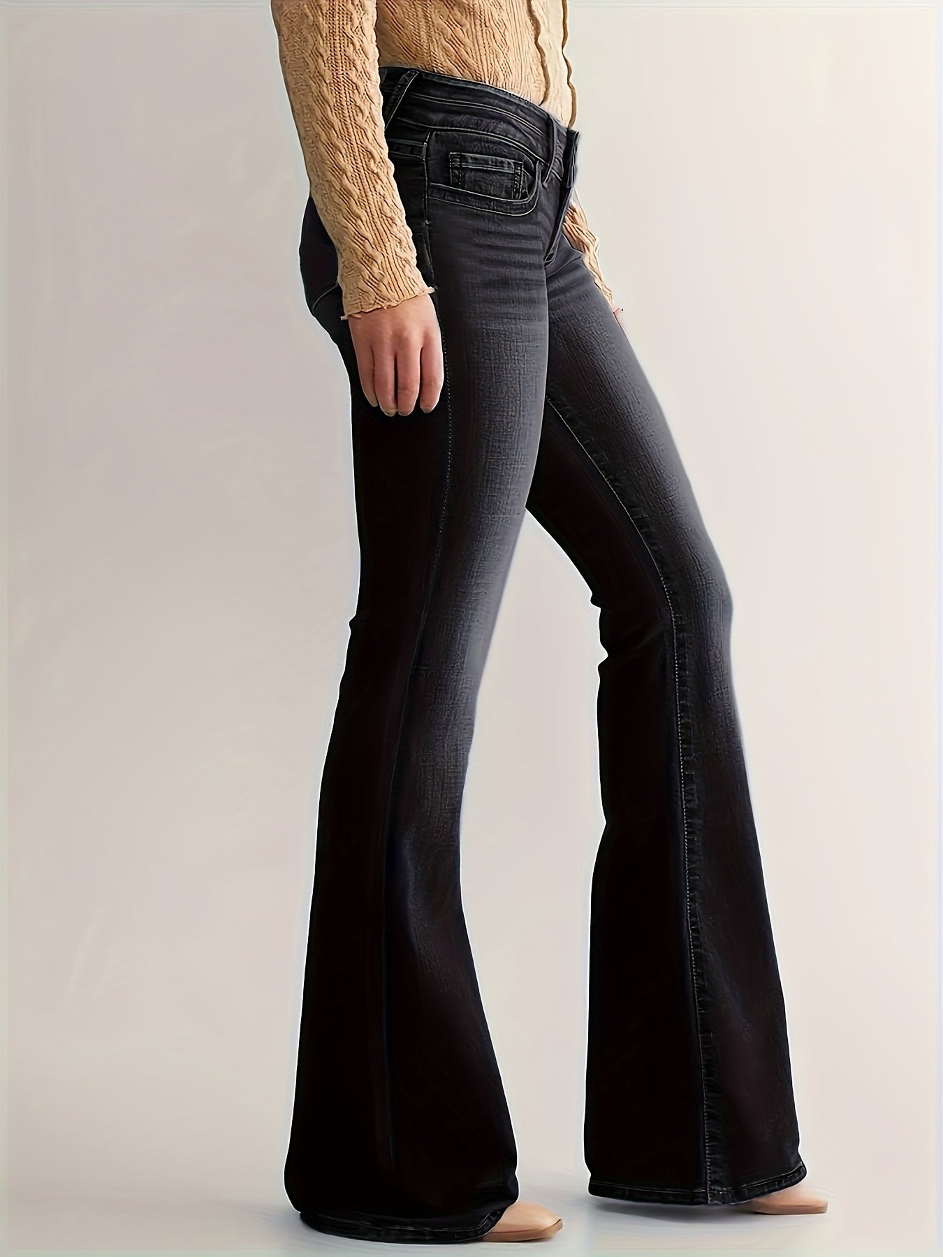 Women’s Low-Rise Flared Jeans – Stretch Denim Bootcut Pants